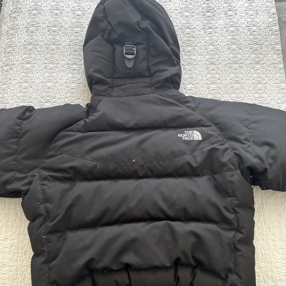 The North Face Black Puffer Jacket with Hood - Picture 4 of 6
